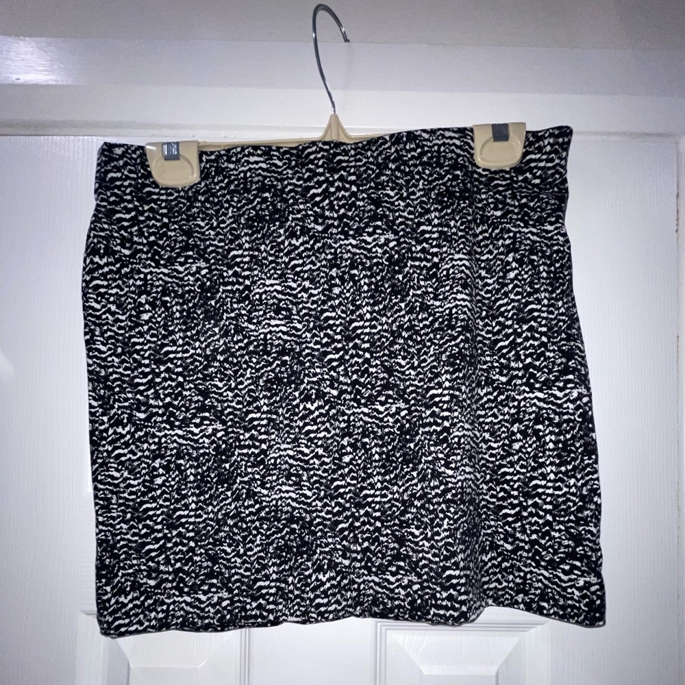 Stretchy Mini Skirt